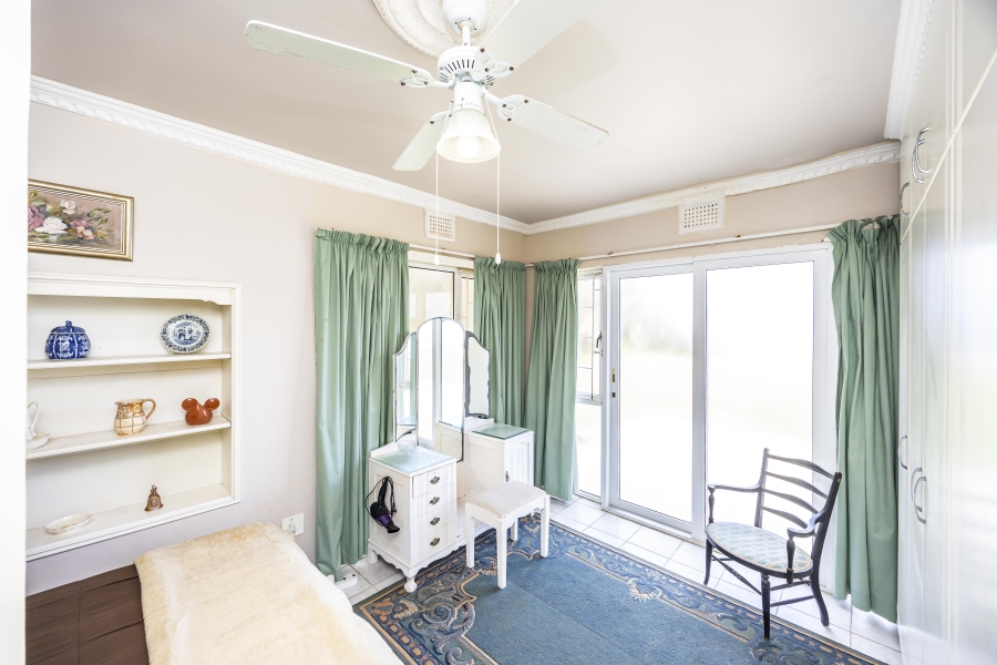 5 Bedroom Property for Sale in Gonubie Eastern Cape